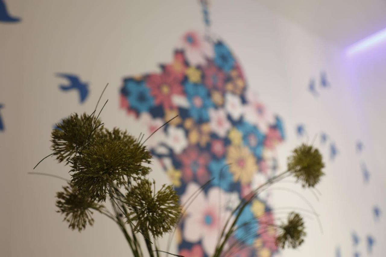 Blue And Rose Cozy - Quiet In The Best Location - Self Check-In - 5Th Floor With Elevator Sarajevo Bagian luar foto